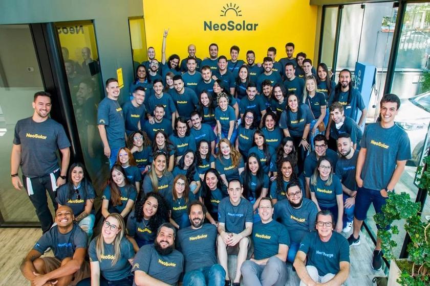 NeoSolar renova pelo 4° ano certificação AAA da ABSOLAR e mantém nível máximo de excelência