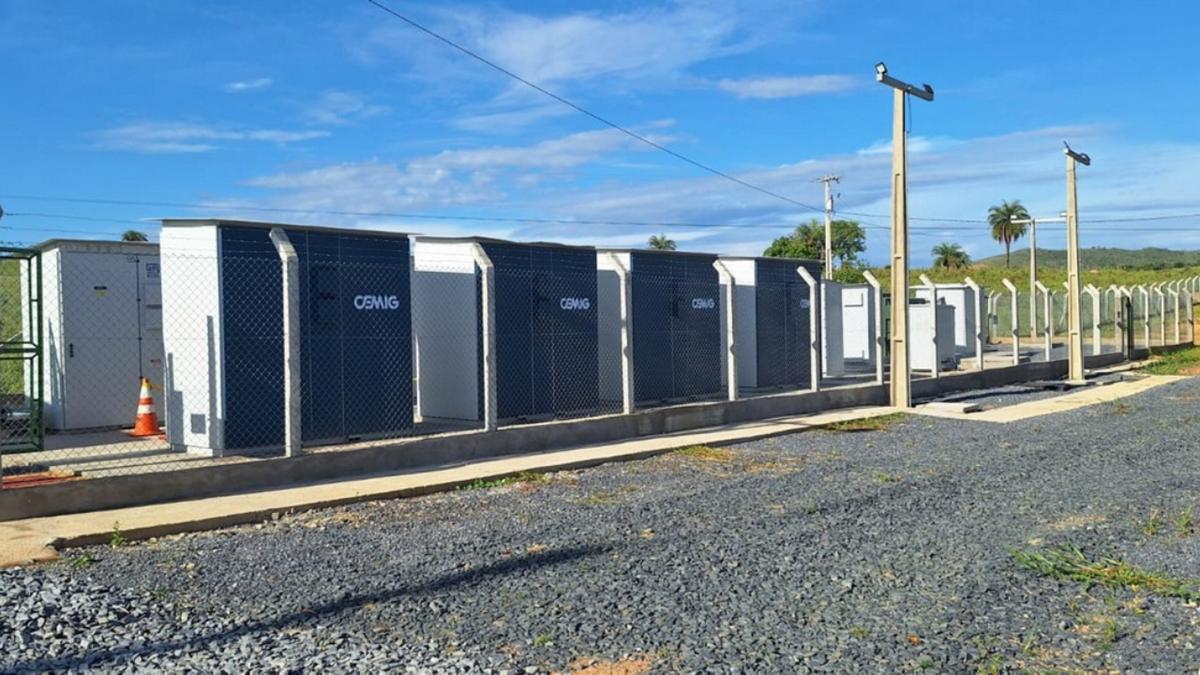 Cemig abre edital de 150 milhões para eficiência energética com foco em baterias solares